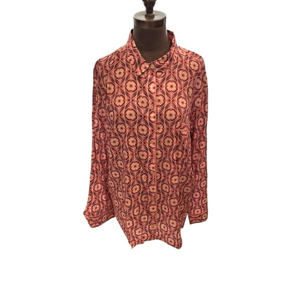 VS floral monogram button down blouse XL - Picture 1 of 11